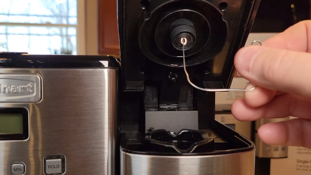 Cuisinart Coffee Maker Troubleshooting (What To Do If It Won’t Turn On)